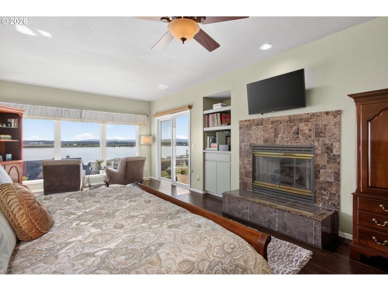 Owner's Suite Bedroom