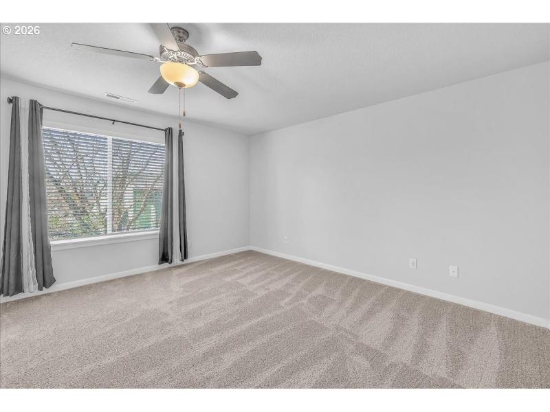 Bedroom, Primary