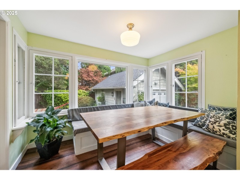 Kitchen/Nook