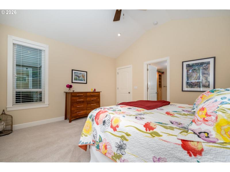 Bedroom, Owner's Suite