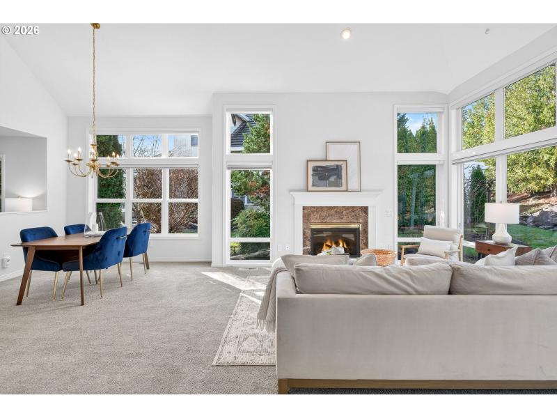 Living Room/Dining Room