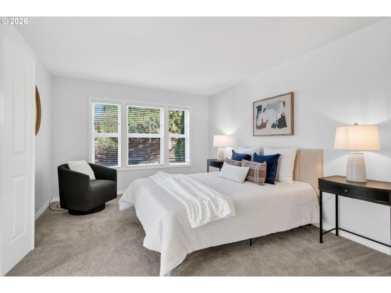 Bedroom, Primary