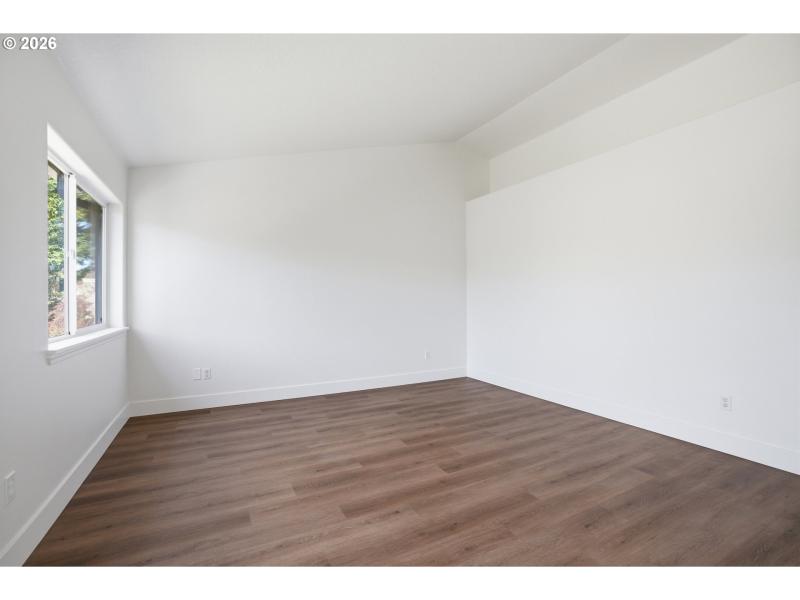 Bedroom, Primary