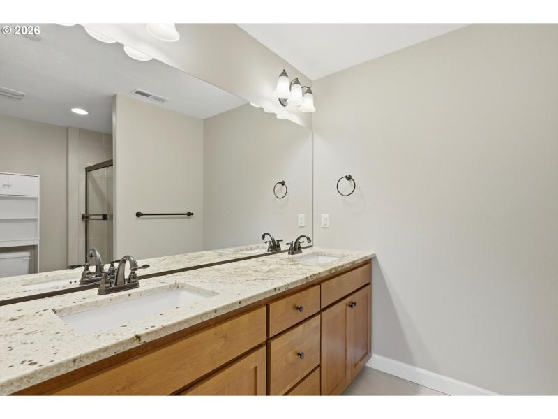 Bathroom, Attached