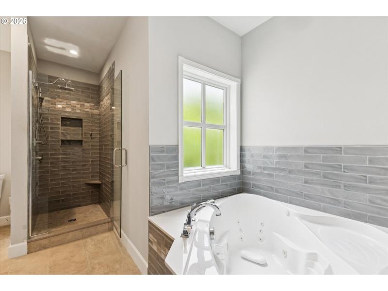Bathroom, Attached