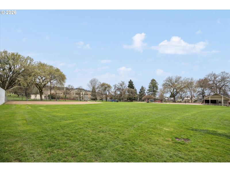 Neighborhood Park