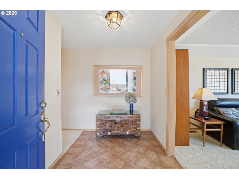 Entrance/Foyer