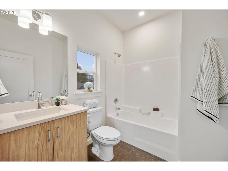 En Suite Bathroom