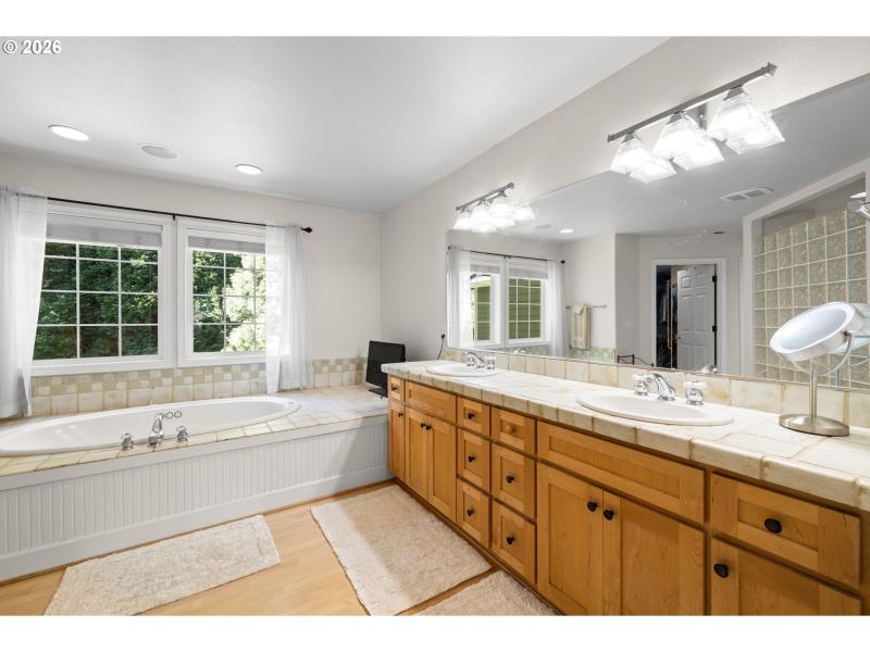 En Suite Bathroom
