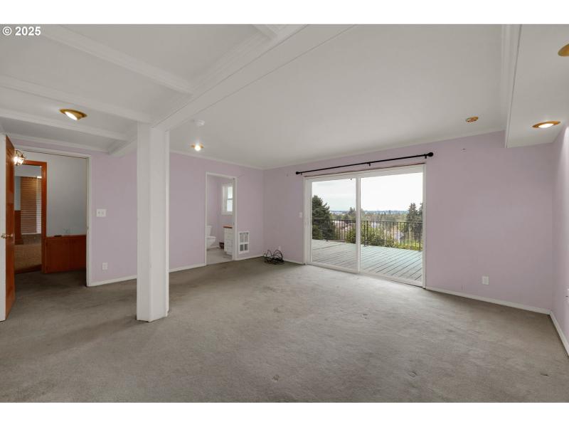 Owner's Suite Bedroom