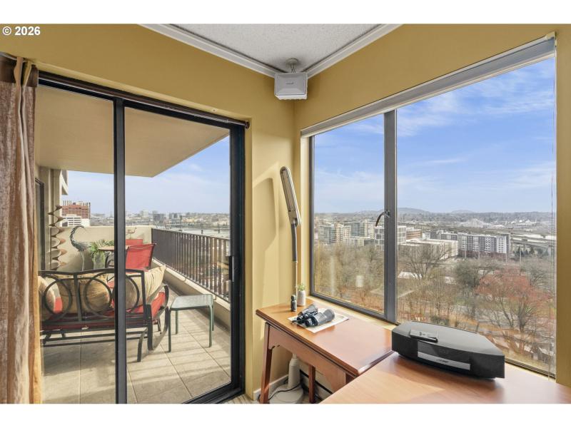 Bedroom, Owner's Suite