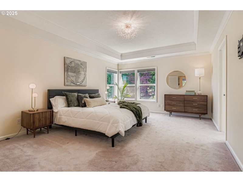 Bedroom, Owner's Suite