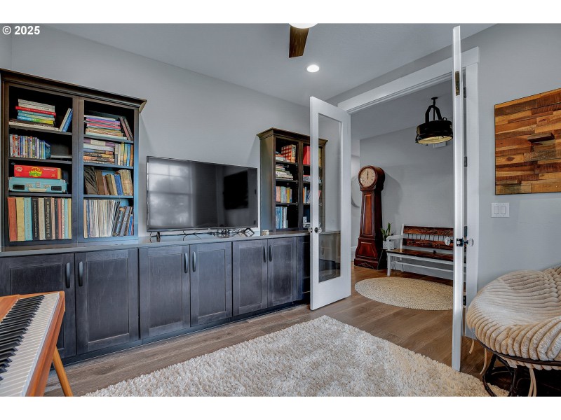 Den/Office