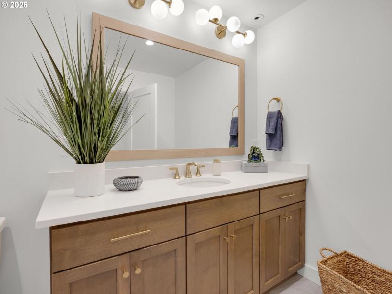 Bathroom, Attached