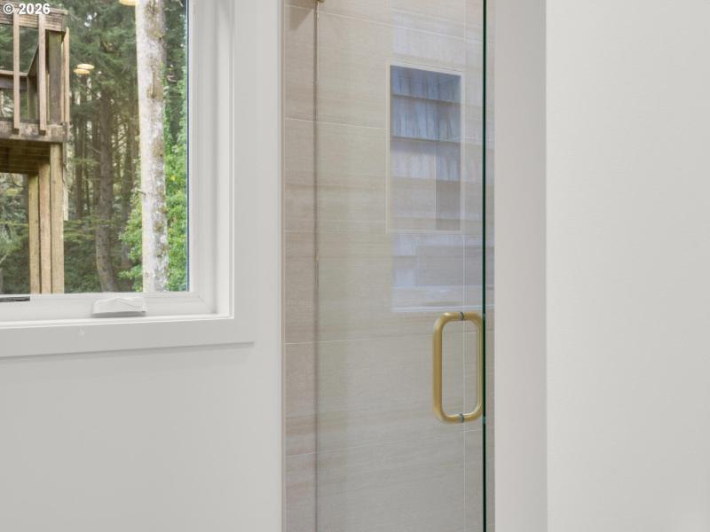Bathroom, Attached