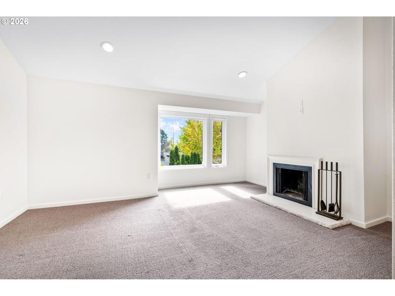 Bedroom, Primary