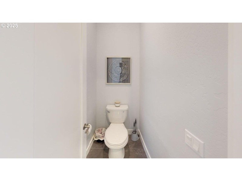 Bathroom, Attached
