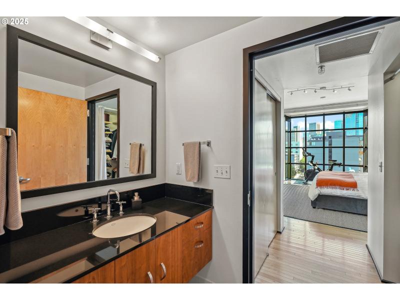 Bathroom, Attached