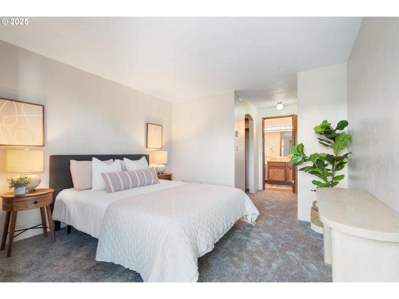 Owner's Suite Bedroom