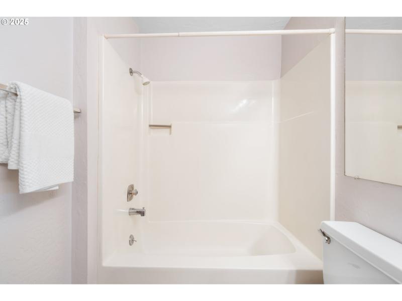 Owner's Suite Bathroom