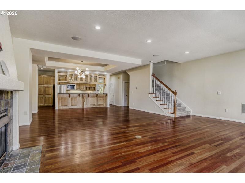 Living Room/Dining Room