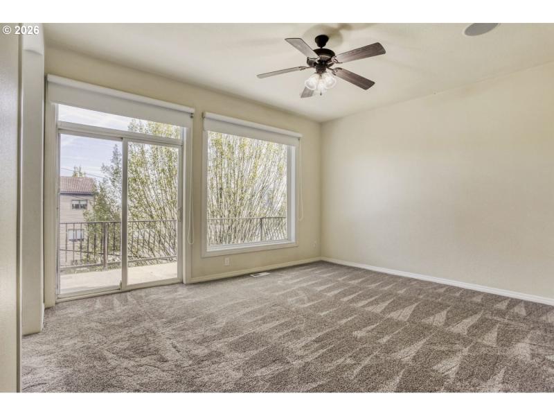Bedroom, Primary