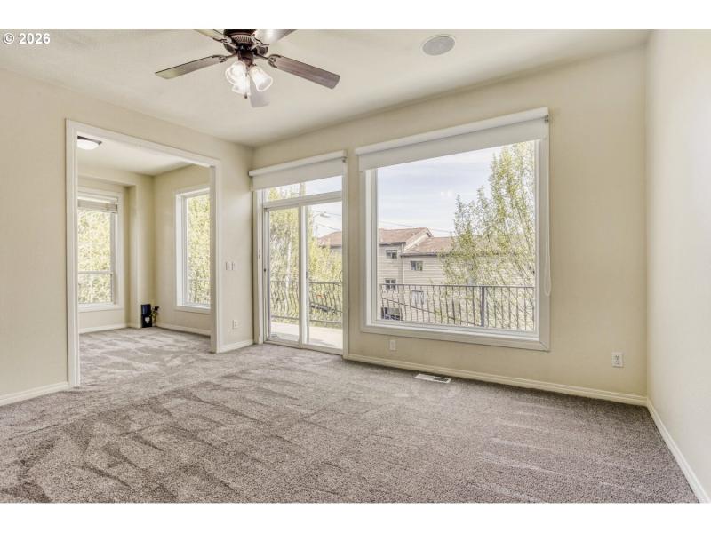 Bedroom, Primary