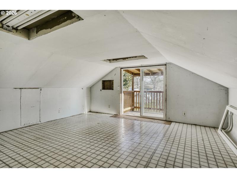 Bonus Room