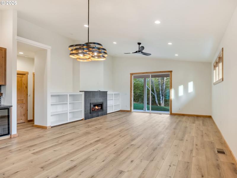 Living Room/Dining Room