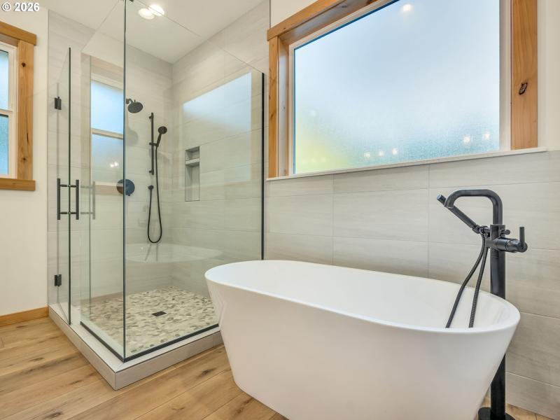 Bathroom, Attached