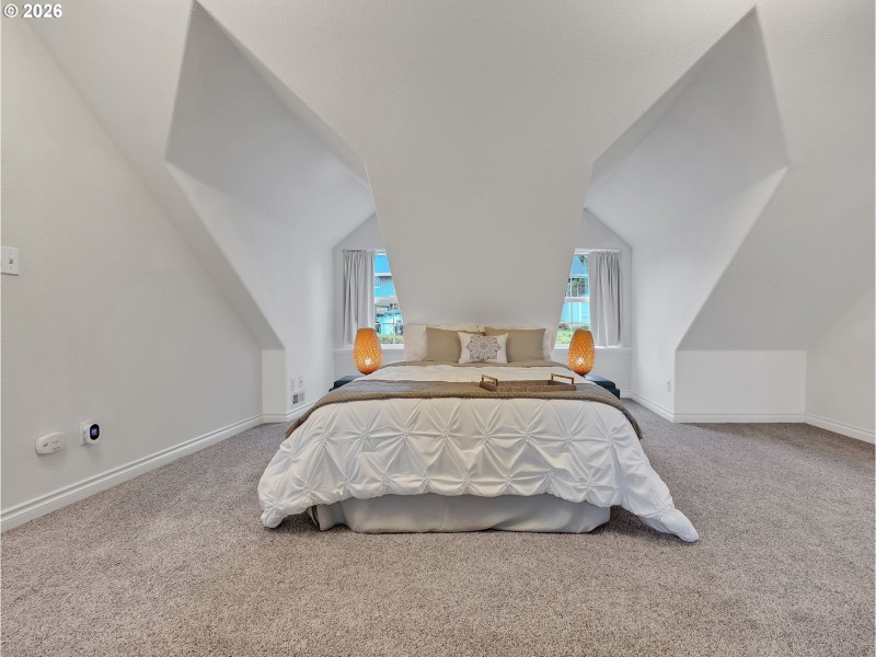 Bedroom, Owner's Suite