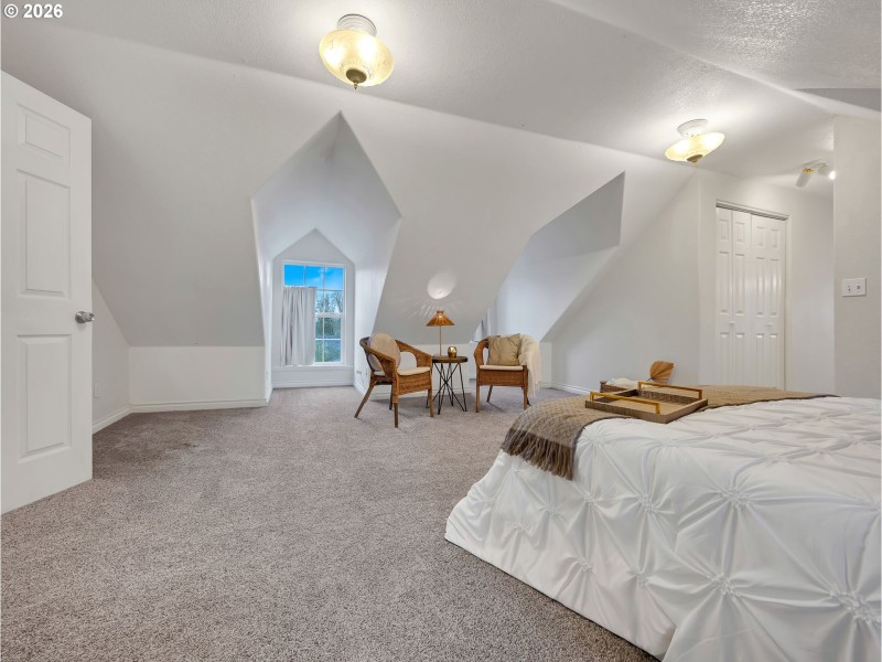 Bedroom, Owner's Suite