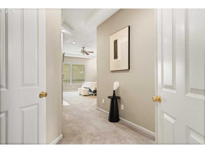 Bedroom, Owner's Suite