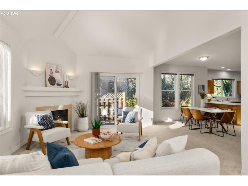 Living Room/Dining Room