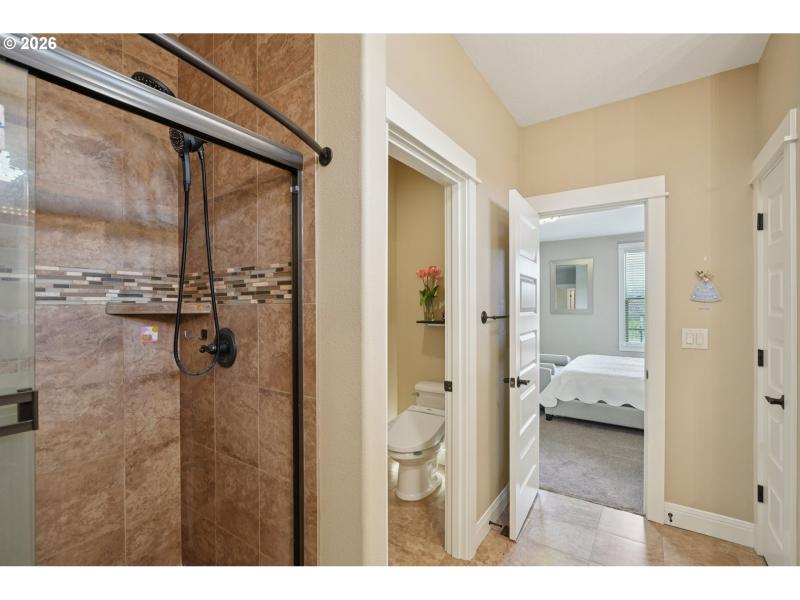 Owner's Suite Bathroom