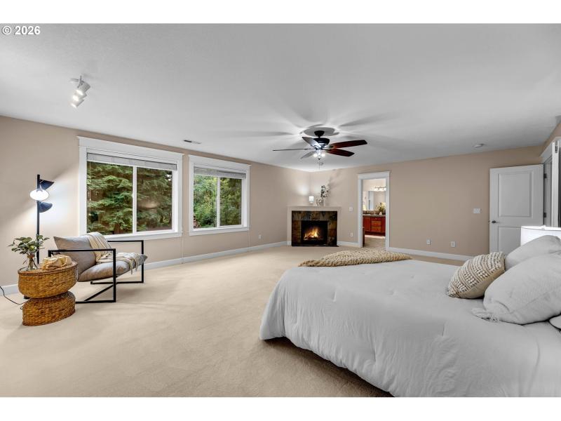 Bedroom, Owner's Suite