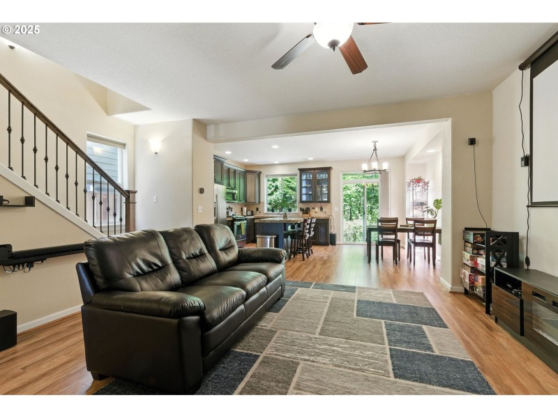 Kitchen/Living Room