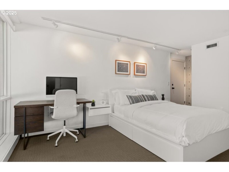 Guest Quarters