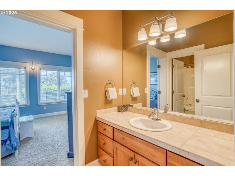 Attached Bathroom #2