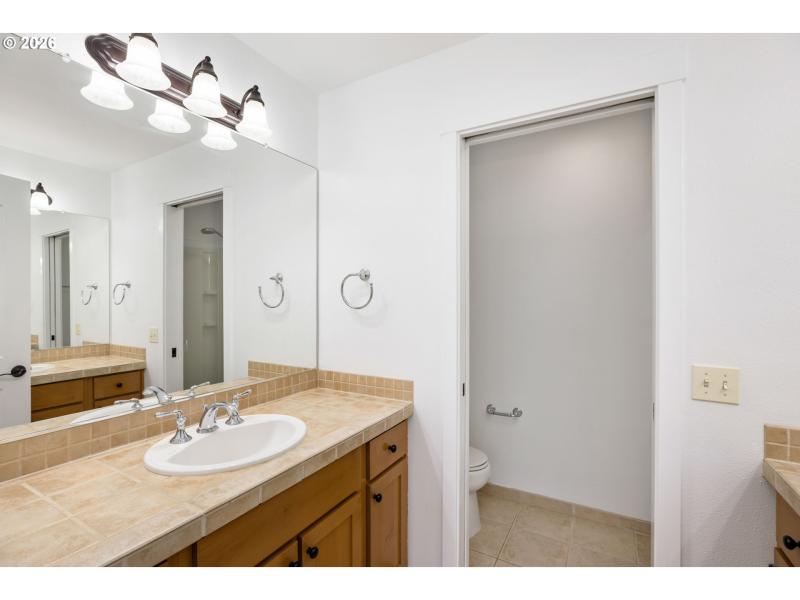 Owner's Suite Bathroom