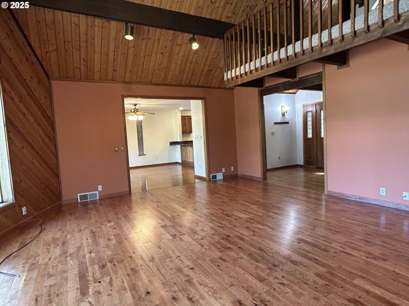 Living Room/Dining Room