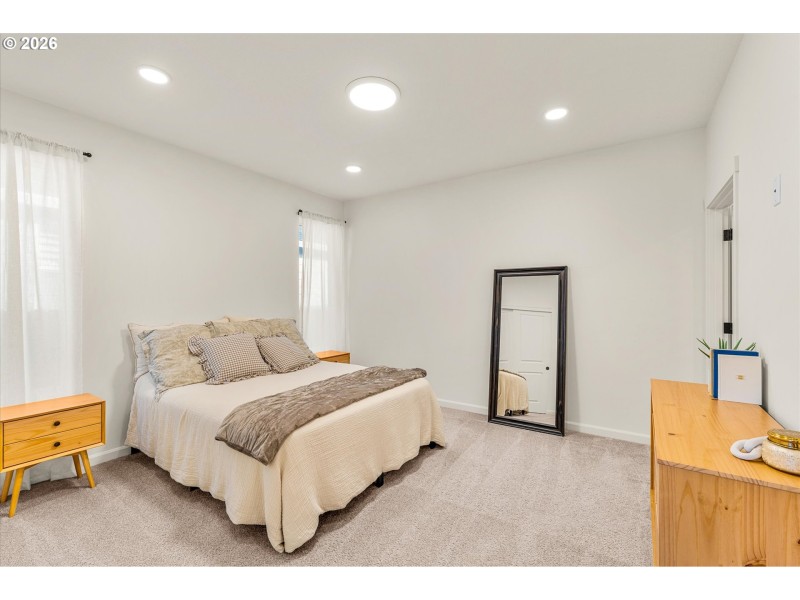 Bedroom, Owner's Suite