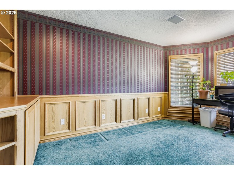 Den/Office