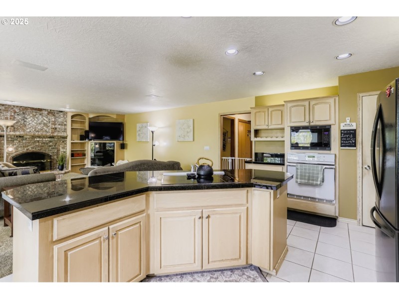 Kitchen/Family Room