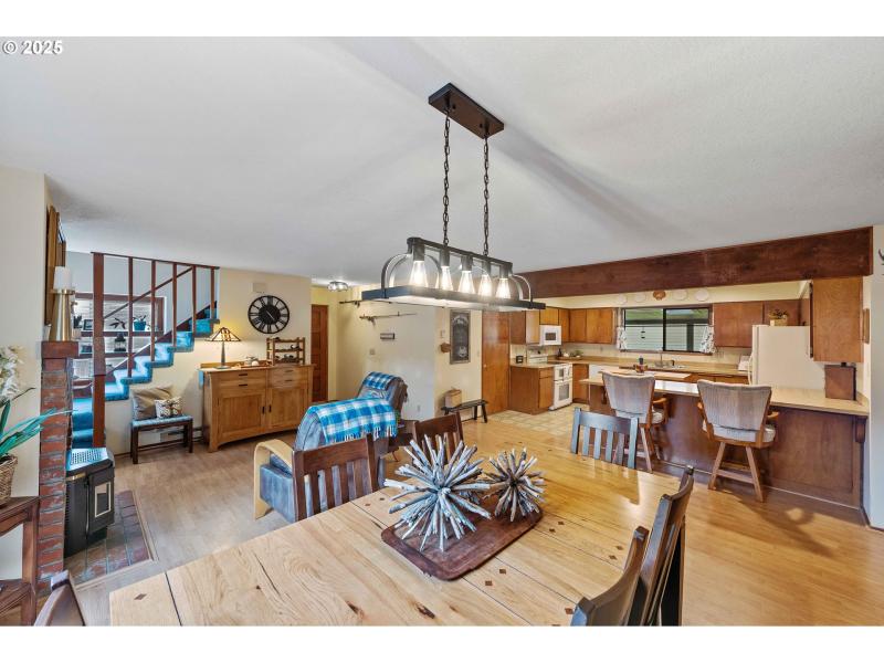 Living Room/Dining Room