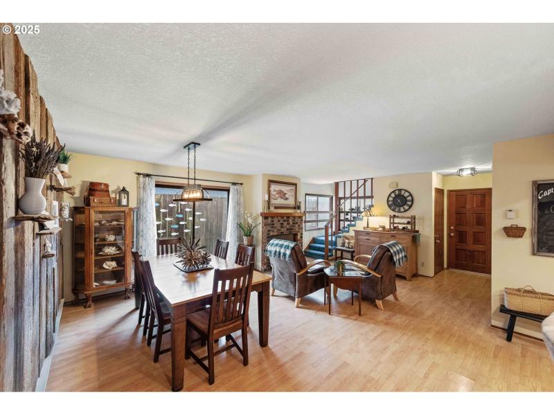 Living Room/Dining Room