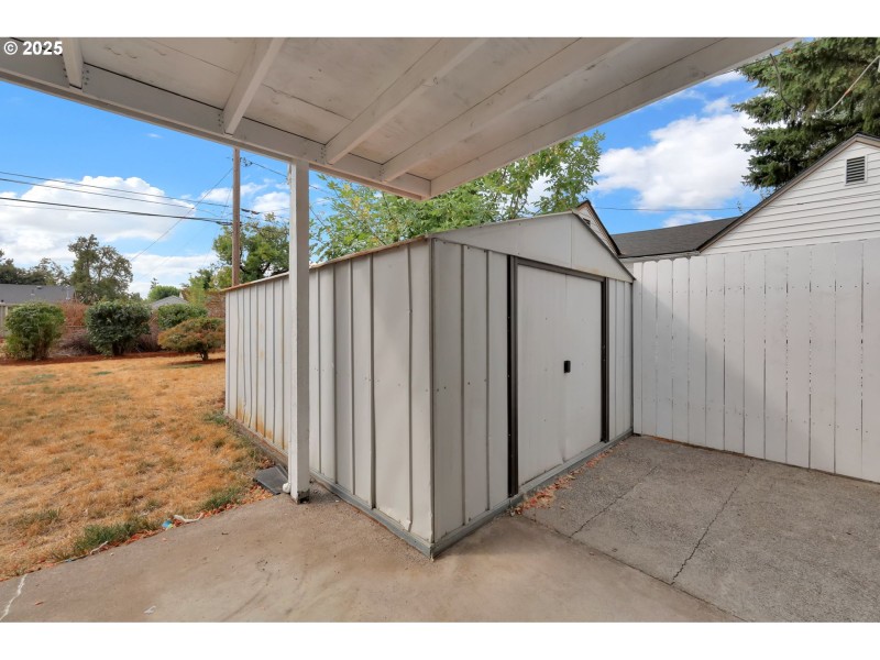Shed