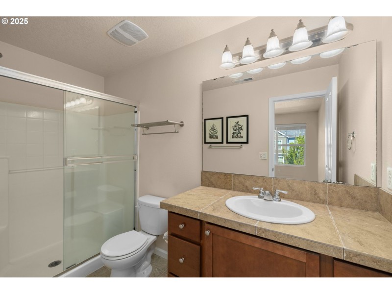 Bathroom, Attached