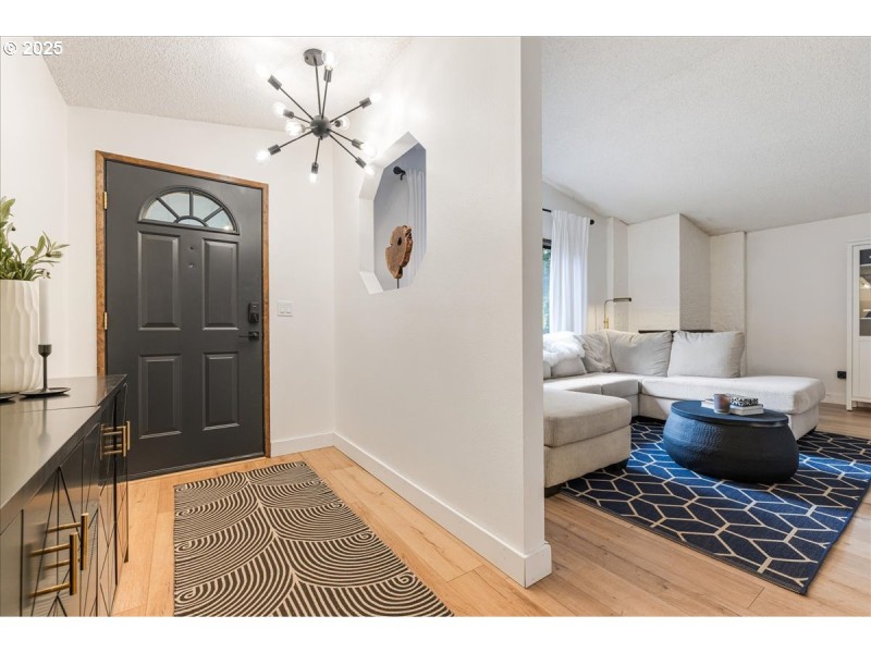 Entrance/Foyer