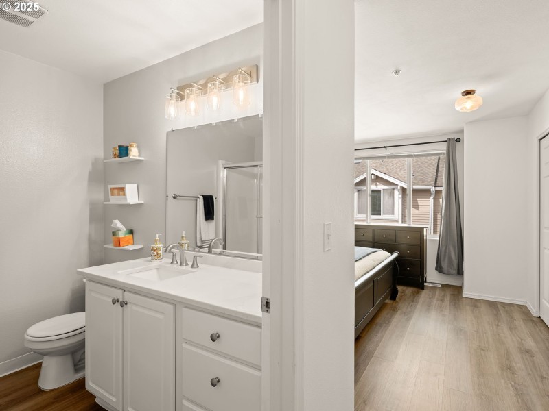 Owner's Suite Bathroom
